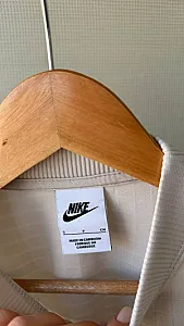 Nike кофтинка біла - розмір S - фото 7