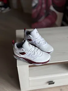 Nike Air Jordan Stay Loyal 3 біло-бордові - розмір 40 - фото 5