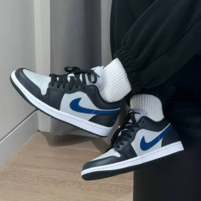 Nike Air Jordan 1 Low Anthracite Industrial Blue - розмір 44