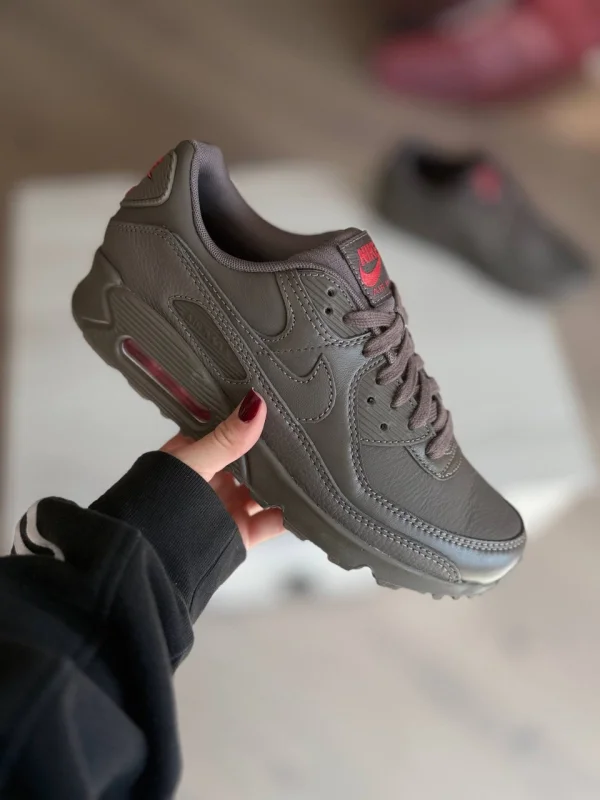 Nike Air Max 90 Ess+ Brown коричневі - розмір 40