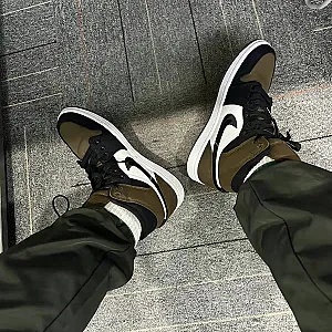 Nike Air Jordan 1 коричневі - розмір 43 - фото 4