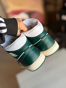 Nike Air Jordan 1 зелені та білі - розмір 44 - фото 6