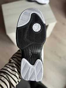 Nike Air Jordan Max Aura 6 білі - розмір 40 - фото 7
