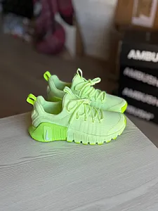 Nike Free Metcon 6 зелені - розмір 37 - фото 7