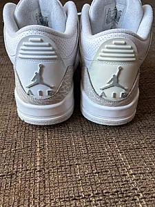Nike Air Jordan 3 Retro Pure Money білі - розмір 42 - фото 4