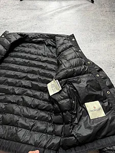 Moncler Christopher Jacket чорна - розмір M - фото 7