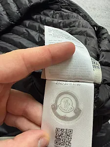 Moncler Christopher Jacket чорна - розмір M - фото 10