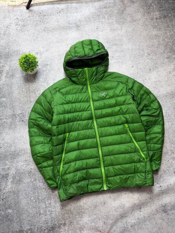 Arc'teryx Cerium LT Down Jacket зелений - розмір M