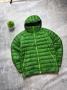 Arc'teryx Cerium LT Down Jacket зелений - розмір M - фото 1