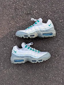 Nike Air Max 95 Clear Emerald білі - розмір 44 - фото 6