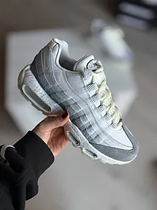 Nike Air Max 95 Light Bone GID сірі - grey, розмір 38 - фото 3