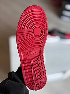Nike Air Jordan 1 чорно-червоні - black, розмір 45 - фото 5