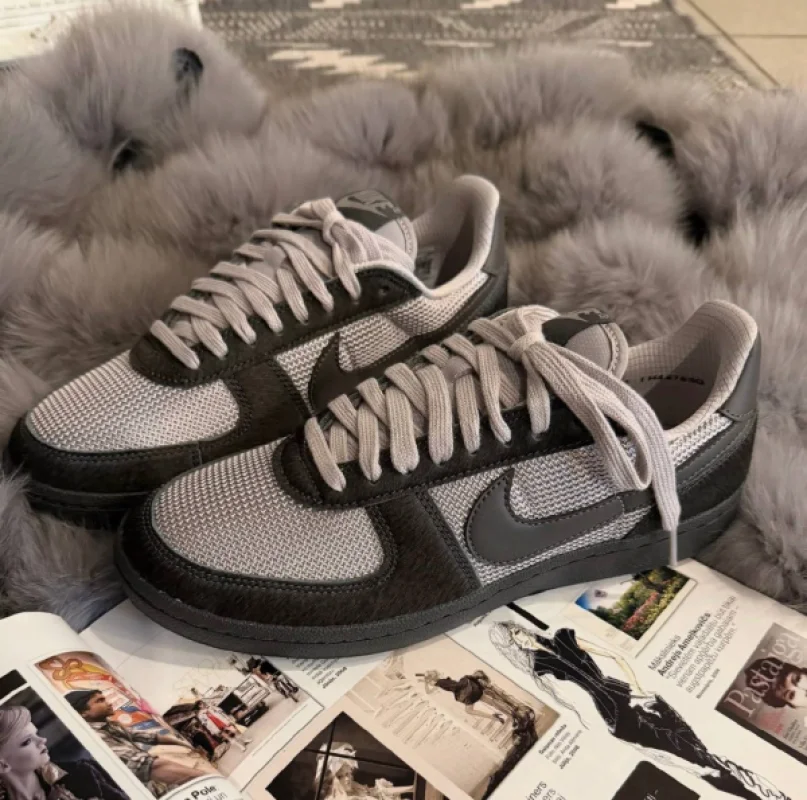 Nike Field General 82 Pony Hair Grey - grey, розмір 40