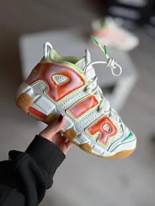 Nike Air More Uptempo білі з помаранчевим - white, розмір 39 - фото 1