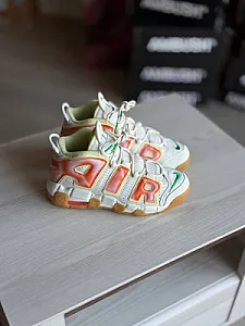 Nike Air More Uptempo білі з помаранчевим - white, розмір 39 - фото 4
