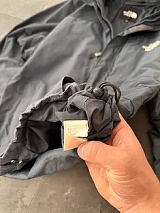 The North Face HyVent куртка сіра - grey, розмір S - фото 4