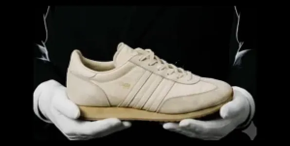 Adidas кросівки бежеві з трьома смугами - beige, розмір 42 - фото 1