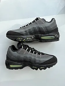 Nike Air Max 95 Grey Vapor Green сірі - grey, розмір 42 - фото 3