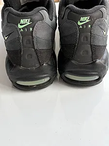 Nike Air Max 95 Grey Vapor Green сірі - grey, розмір 42 - фото 4